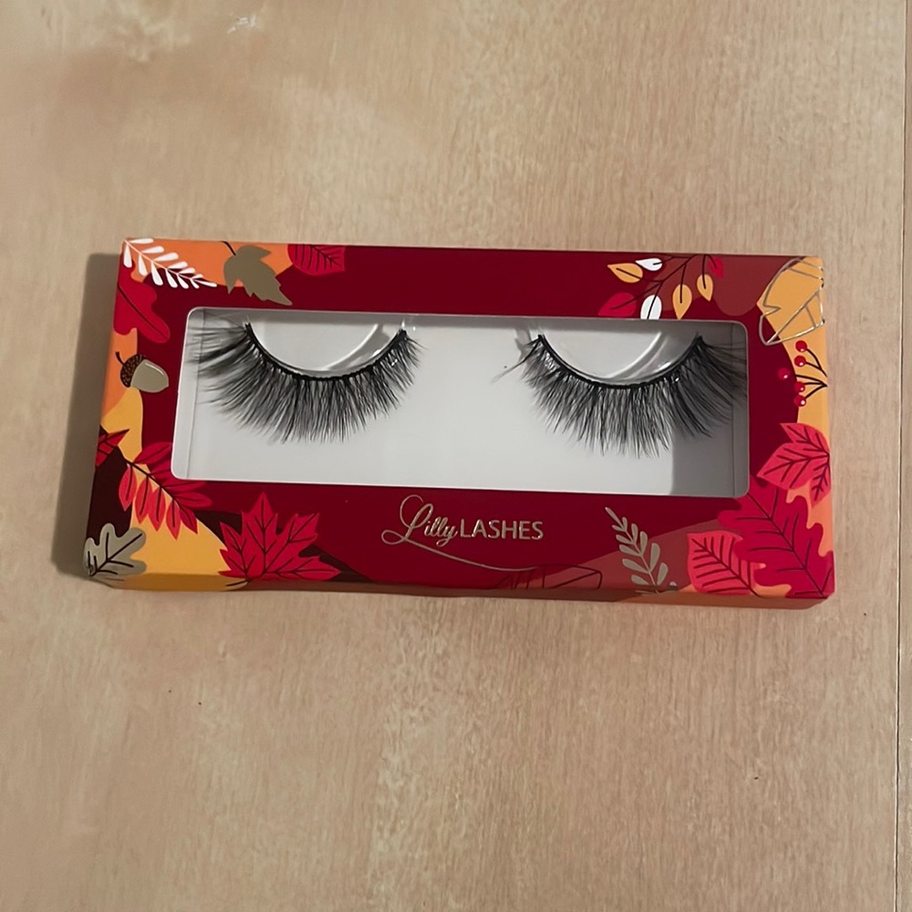 Lilly faux mink lashes